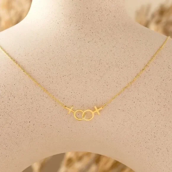 Sideways Interlocking Venus Symbol Necklace in Gold - Picture 7 of 7